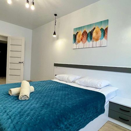 Apartment Premium In Center Ιβανό-Φρανκίβσκ Εξωτερικό φωτογραφία