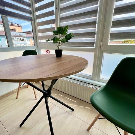 Apartment Premium In Center Ιβανό-Φρανκίβσκ Εξωτερικό φωτογραφία