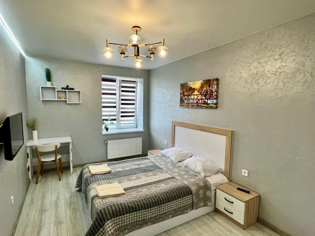 Apartment Premium In Center Ιβανό-Φρανκίβσκ Εξωτερικό φωτογραφία